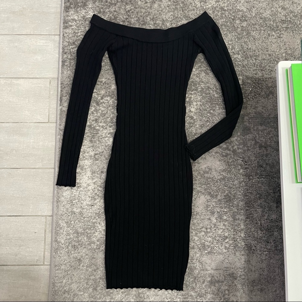 Off Shoulder Ribbed Midi Dress